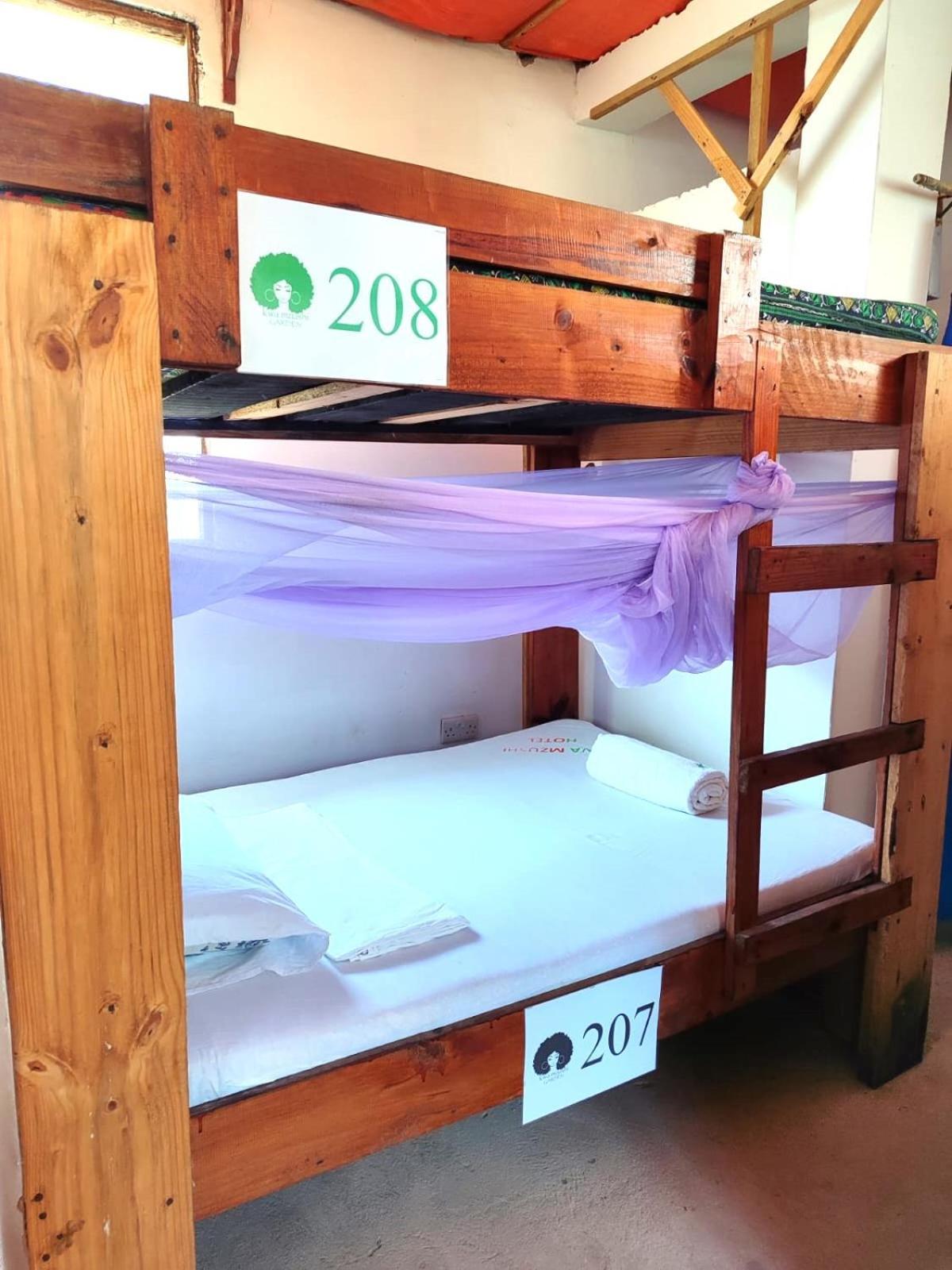 Homeland Swahili Lodge Nungwi Backpacker Apartments Budget Exterior foto