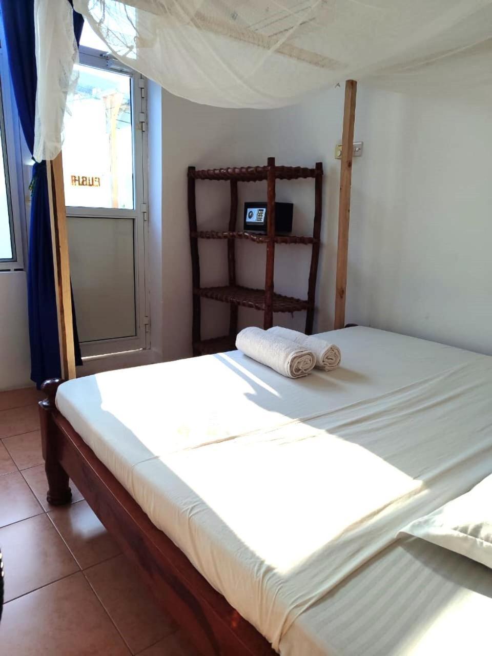 Homeland Swahili Lodge Nungwi Backpacker Apartments Budget Exterior foto